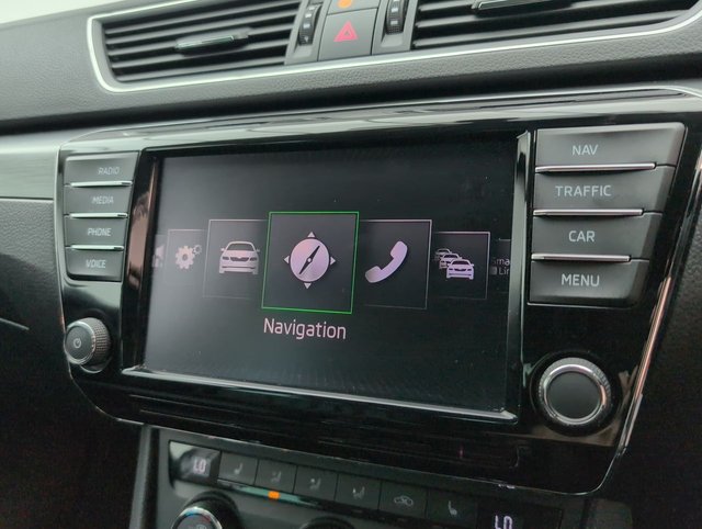 USED 2016 16 Skoda Superb 2.0 TDI SE L Executive Estate 5dr Diesel Manual Euro 6 (s/S) (150 Ps) - Sat Nav, Leather, Privacy