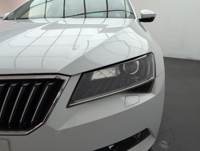 USED 2016 16 Skoda Superb 2.0 TDI SE L Executive Estate 5dr Diesel Manual Euro 6 (s/S) (150 Ps) - Sat Nav, Leather, Privacy