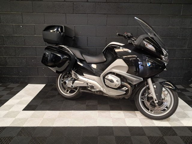 View our BMW R 1200 RT