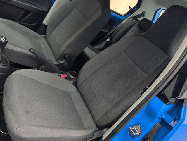 USED 2014 64 Volkswagen Up! 1.0 Move Up! Hatchback 5dr Petrol Manual Euro 5 (60 Ps) - Air Con, Dab, Privacy