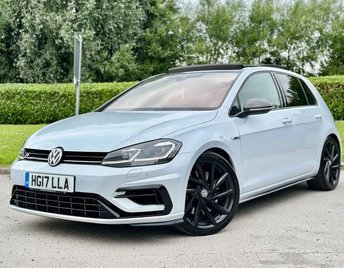 2017 VOLKSWAGEN GOLF
