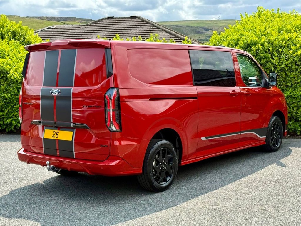 USED 2025 25 FORD TRANSIT CUSTOM 2.0 320 ECOBLUE LIMITED CREW VAN DOUBLE CAB 5DR DIESEL AUTO L2 H1 EURO 6 (S/S) (170 PS) 