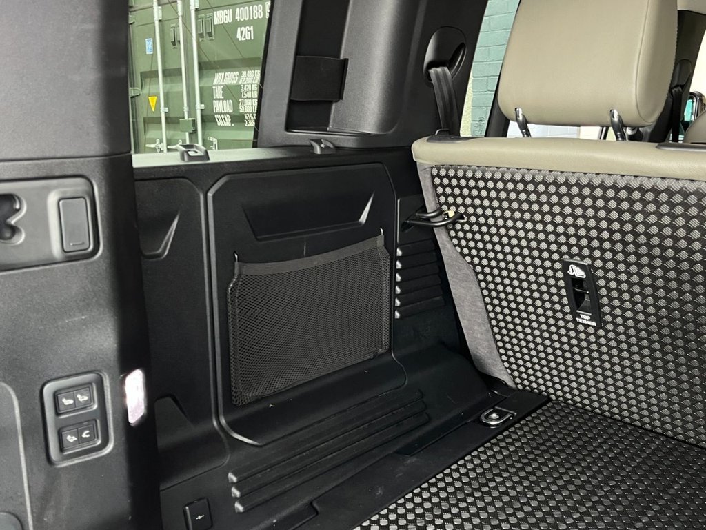 USED 2020 70 LAND ROVER DEFENDER 2.0 SD4 First Edition SUV 5dr Diesel Auto 4WD Euro 6 (s/s) (240 ps) 