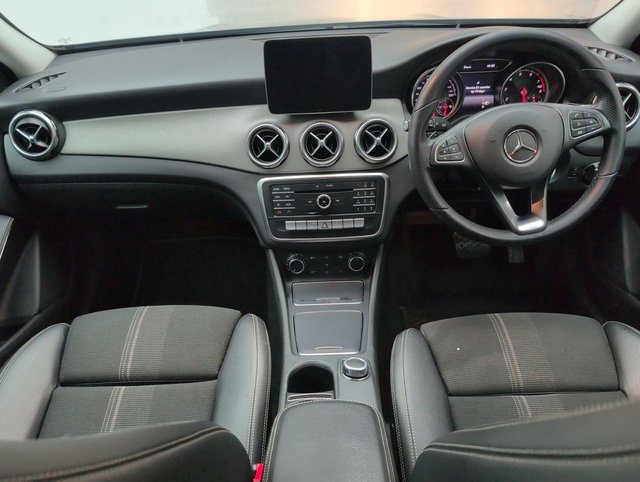 USED 2018 68 Mercedes-Benz Gla Class 1.6 Gla180 Urban Edition Suv 5dr Petrol 7g-Dct Euro 6 (s/S) (122 Ps) - Cruise, Leather, Alloy