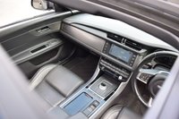 USED 2016 66 JAGUAR XF 3.0 V6 S Saloon 4dr Petrol Auto Euro 6 (s/s) (380 ps) PANORAMIC ROOF / REAR CAMERA