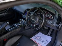 USED 2014 64 AUDI R8 5.2 FSI V10 Coupe 2dr Petrol S Tronic quattro Euro 5 (525 ps) 