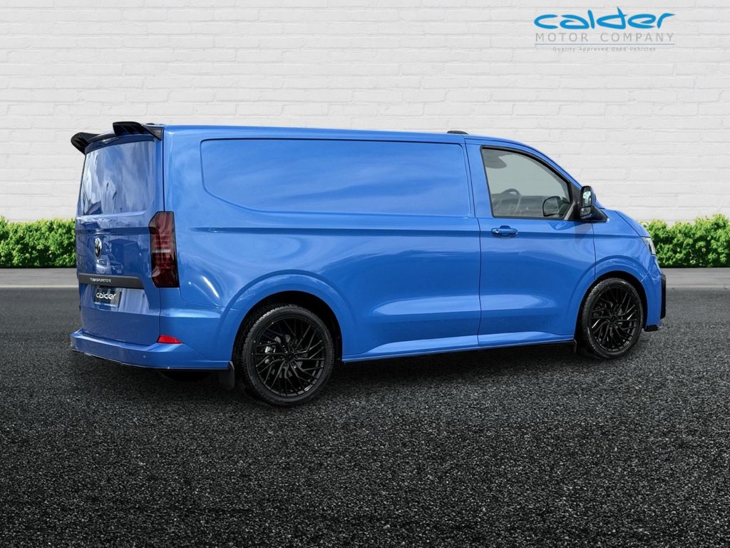 USED 2025 25 VOLKSWAGEN TRANSPORTER 2.0 TDI T30 Commerce Plus Panel Van 5dr Diesel Auto FWD SWB Euro 6 (s/s) (150 ps) NEW T7+FULL BODY KIT+20"AW+BIG SPEC