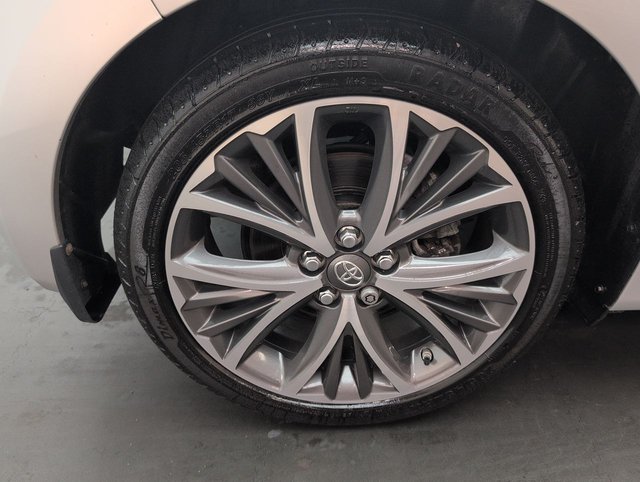 USED 2020 70 Toyota Yaris 1.5 Vvt-H Excel Hatchback 5dr Petrol Hybrid E-Cvt Euro 6 (s/S) (116 Ps) 