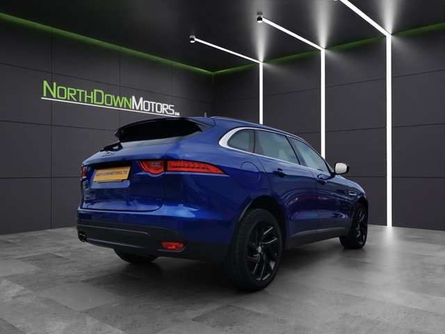 2017 JAGUAR F-PACE 2017 2.0 D165 Prestige SUV 5dr Diesel Manual Euro 6 (s/s) (163 ps) - Photo 6
