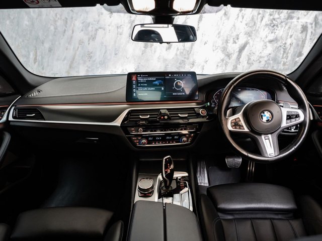 2022 BMW 5 Series 2L M Sport 4dr - Photo 11