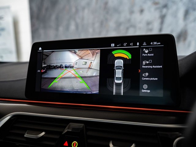 2022 BMW 5 Series 2L M Sport 4dr - Photo 9