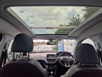 USED 2019 69 PEUGEOT 2008 1.2 PureTech Allure Premium EAT Euro 6 (s/s) 5dr TWO OWNERS/SAT NAV/AUTOMATIC