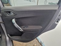 USED 2019 69 PEUGEOT 2008 1.2 PureTech Allure Premium EAT Euro 6 (s/s) 5dr TWO OWNERS/SAT NAV/AUTOMATIC