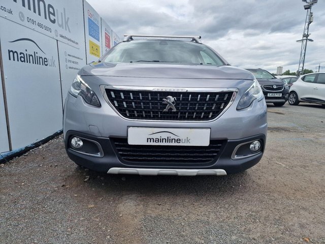 2019 PEUGEOT 2008 - Photo 2