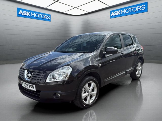 2008 58 NISSAN QASHQAI 2.0 Tekna Hatchback 5dr Petrol Manual 2WD (Nav) (192 g/km, 139 bhp) Panoramic roof 12 Months Mot 