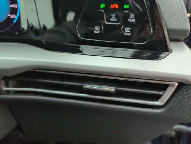 USED 2020 70 Volkswagen Golf 1.5 TSI Life Hatchback 5dr Petrol Manual Euro 6 (s/S) (130 Ps) - Cruise, Privacy, Air Con