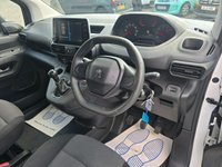 USED 2020 20 PEUGEOT PARTNER 1.5 BlueHDi 950 Pro LWB Crew Van 5 Seater white with 56,500 miles, 1 owner, ULEZ compliant Euro 6, 5-speed manual, A/C, Bluetooth & more +VAT @ 20% With only one previous owner and low mileage for its age at 56,500 miles, this 2020 Peugeot Partner 1.5 BlueHDi 950 Professional Long Panel Van LWB Euro 6 6dr is a reliable and efficient workhorse. The Partner, in its BlueHDi 950 Professional variant and Professional trim, is powered by a 1.5L diesel engine and meets Euro 6 emission standards. It comes equipped with practical features such as offside and twin sliding side doors for easy access, an 8in capacitive colour touchscreen with Connect D
