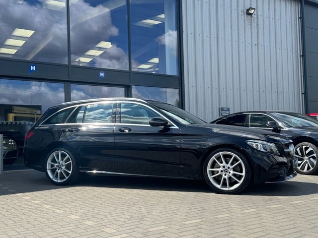 2019 MERCEDES-BENZ C-CLASS 2.0 C300 AMG Line (Premium) Estate 5dr Petrol G-Tronic+ Euro 6 (s/s) (258 ps) - Photo 8