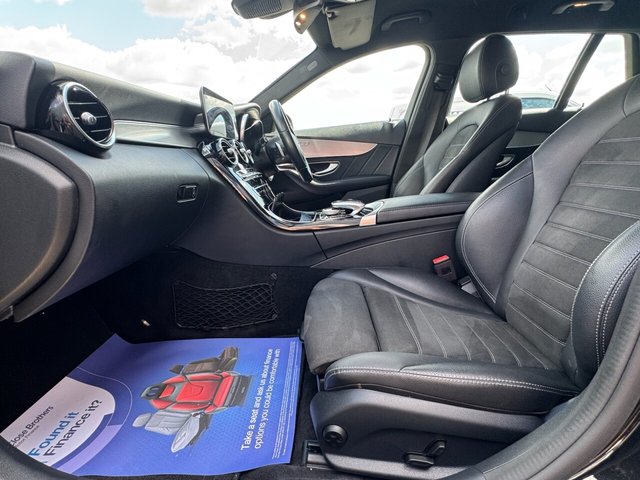 2019 MERCEDES-BENZ C-CLASS 2.0 C300 AMG Line (Premium) Estate 5dr Petrol G-Tronic+ Euro 6 (s/s) (258 ps) - Photo 5