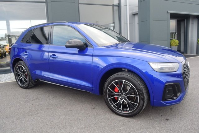 2022 AUDI Q5 - Photo 3