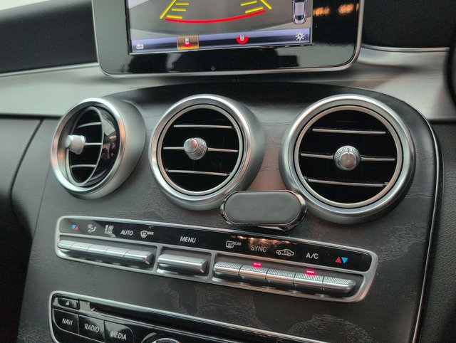 USED 2016 16 Mercedes-Benz C Class 2.0 C300 Amg Line Coupe 2dr Petrol 7g-Tronic+ Euro 6 (s/S) (245 Ps) - Climate, Cruise, Heated Seats
