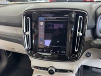 USED 2021 71 VOLVO XC40 1.5h T5 Twin Engine Recharge 10.7kWh Inscription Pro SUV 5dr Petrol Plug-in Hybrid Auto Euro 6 (s/s) (262 ps) 360 CAMERA | ELECTRIC FRONT SEATS