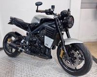 USED 2012 62 TRIUMPH STREET TRIPLE 675 STREETFIGHTER CUSTOMISED - 1 OWNER COMES WITH NEW MOT AND WARRANTY