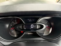 USED 2017 17 RENAULT CAPTUR 1.5 dCi ENERGY Signature Nav SUV 5dr Diesel Auto Euro 6 (s/s) (90 ps) FRESH SERVICE+12 MONTHS MOT+TIMING BELT DONE
