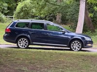 USED 2013 63 VOLKSWAGEN PASSAT 2.0 TDI BlueMotion Tech Alltrack Estate 5dr Diesel Manual 4Motion Euro 5 (s/s) (140 ps) 