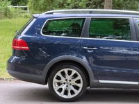 USED 2013 63 VOLKSWAGEN PASSAT 2.0 TDI BlueMotion Tech Alltrack Estate 5dr Diesel Manual 4Motion Euro 5 (s/s) (140 ps) 