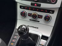 USED 2013 63 VOLKSWAGEN PASSAT 2.0 TDI BlueMotion Tech Alltrack Estate 5dr Diesel Manual 4Motion Euro 5 (s/s) (140 ps) 