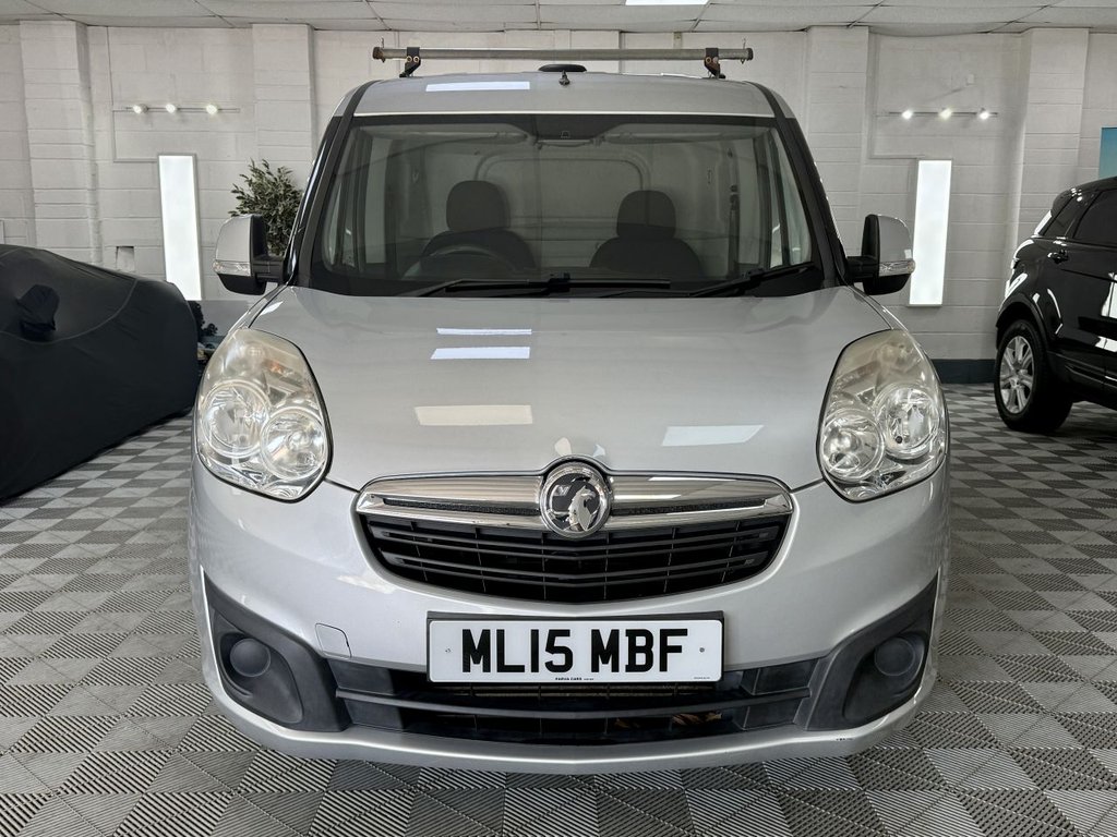 USED 2015 15 VAUXHALL COMBO 1.3 CDTi 2300 ecoFLEX 16v Sportive Panel Van 3dr Diesel Manual FWD L2 H1 (s/s) (129 g/km, 89 bhp) 