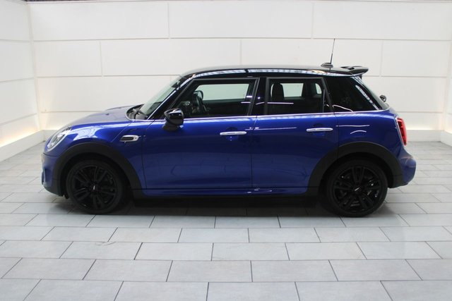 2020 MINI HATCH - Photo 8