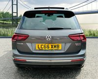 USED 2016 66 VOLKSWAGEN TIGUAN 2.0 TDI BlueMotion Tech R-Line SUV 5dr Diesel DSG 4Motion Euro 6 (s/s) (190 ps) PANORAMIC SUNROOF / AUTO