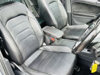 USED 2016 66 VOLKSWAGEN TIGUAN 2.0 TDI BlueMotion Tech R-Line SUV 5dr Diesel DSG 4Motion Euro 6 (s/s) (190 ps) PANORAMIC SUNROOF / AUTO