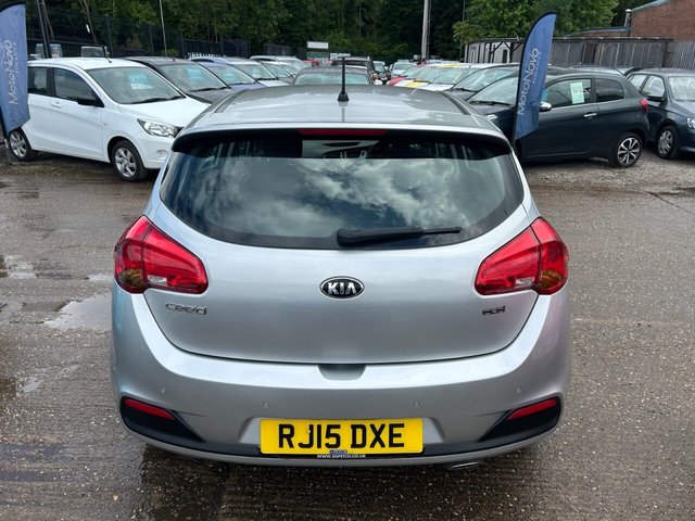 2015 KIA CEED 1.6 CRDi 2 Hatchback 5dr Diesel Auto Euro 5 (126 bhp) - Photo 4