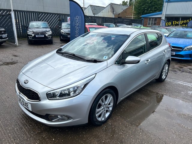 2015 KIA CEED 1.6 CRDi 2 Hatchback 5dr Diesel Auto Euro 5 (126 bhp) - Photo 7