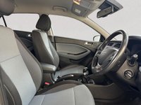 USED 2015 15 HYUNDAI I20 1.2 Premium Nav Hatchback 5dr Petrol Manual Euro 6 (84 ps) 