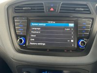 USED 2015 15 HYUNDAI I20 1.2 Premium Nav Hatchback 5dr Petrol Manual Euro 6 (84 ps) 