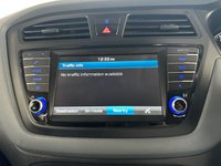 USED 2015 15 HYUNDAI I20 1.2 Premium Nav Hatchback 5dr Petrol Manual Euro 6 (84 ps) 