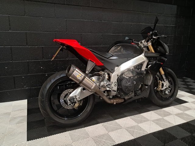 View our APRILIA TUONO 1000 V4