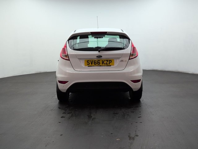 USED 2016 66 Ford Fiesta 1.25 Zetec Hatchback 3dr Petrol Manual Euro 6 (82 Ps) Hill Start Assist+tinted Glass