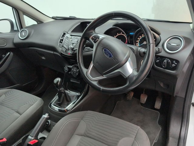 USED 2016 66 Ford Fiesta 1.25 Zetec Hatchback 3dr Petrol Manual Euro 6 (82 Ps) Hill Start Assist+tinted Glass