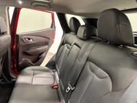 USED 2016 16 RENAULT KADJAR 1.6 dCi Signature Nav SUV 5dr Diesel Manual 4WD Euro 6 (s/s) (130 ps) Hosting a high specification , Detachable Towbar, Glass Panoramic Roof, Bose Edition