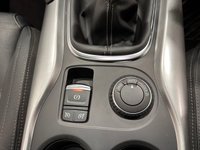 USED 2016 16 RENAULT KADJAR 1.6 dCi Signature Nav SUV 5dr Diesel Manual 4WD Euro 6 (s/s) (130 ps) Hosting a high specification , Detachable Towbar, Glass Panoramic Roof, Bose Edition
