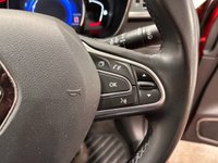 USED 2016 16 RENAULT KADJAR 1.6 dCi Signature Nav SUV 5dr Diesel Manual 4WD Euro 6 (s/s) (130 ps) Hosting a high specification , Detachable Towbar, Glass Panoramic Roof, Bose Edition