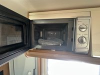 USED 2015 64 SUN LIVING LIDO S42SL -3 BERTH & 4 TRAVEL SEATS FIXED SINGLE BEDS & DOUBLE