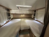 USED 2015 64 SUN LIVING LIDO S42SL -3 BERTH & 4 TRAVEL SEATS FIXED SINGLE BEDS & DOUBLE