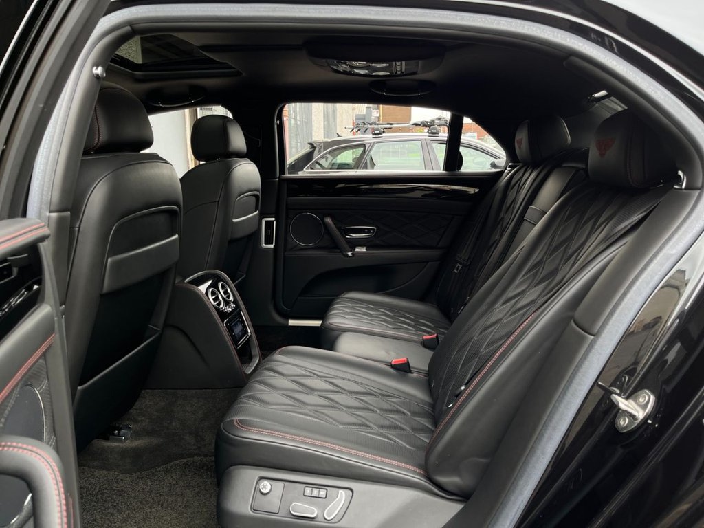 USED 2014 14 BENTLEY FLYING SPUR 6.0 W12 Saloon 4dr Petrol Auto 4WD Euro 5 (625 ps)