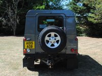 USED 2015 15 LAND ROVER DEFENDER 2.2 TDCi XS Utility Wagon Double Cab 5dr Diesel Manual 4WD MWB Euro 5 (122 ps) www.suffolkcarcentre.co.uk - Located at Reydon